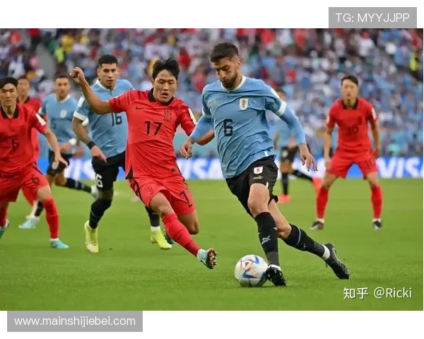 韩国对乌拉圭比赛中的关键时刻与裁判判罚引发的热议